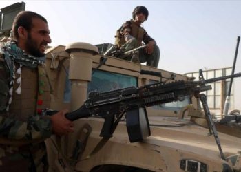 TWJ: Militares afganos entrenador por Estados Unidos se unen a Daesh en conflicto con los talibanes