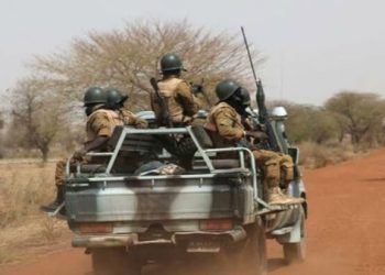 Atentado extremista en Burkina Faso deja al menos 20 muertos
