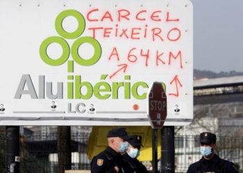 Unidas Podemos urxe ao Goberno a intervir as plantas de Alu Ibérica para defender os dereitos dos traballadores