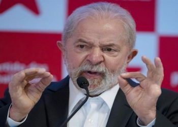 Lula da Silva encabeza encuesta para presidenciales en Brasil