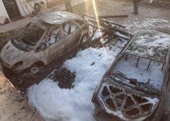 Izquierda Unida de Pezuela de las Torres denuncia que esta madrugada quemaron los dos vehículos del concejal portavoz en esa localidad