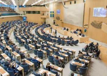Sin mayoría, designan nueva primera ministra de Suecia