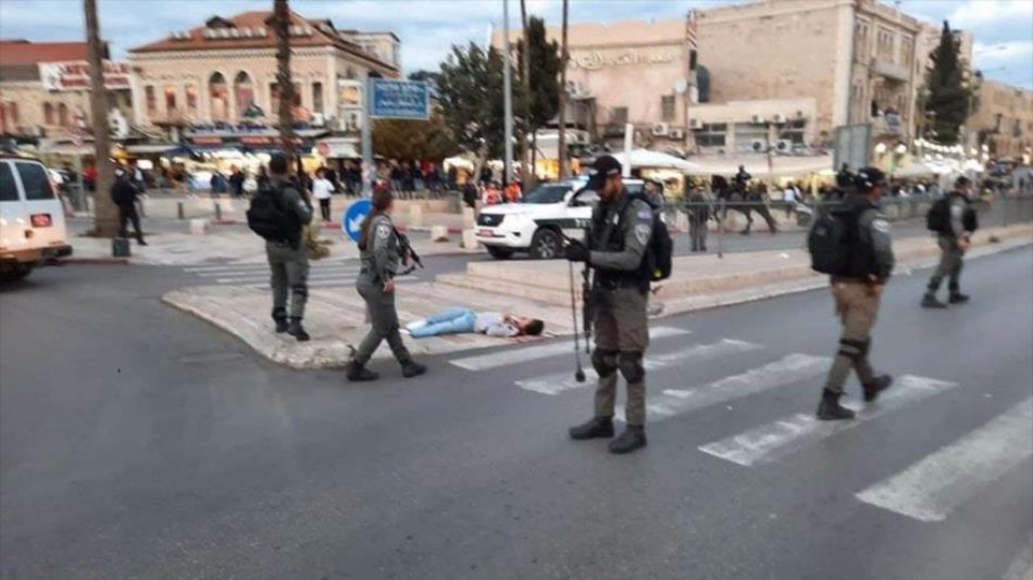 Fuerzas israelíes asesinan a quemarropa a otro palestino en Al-Quds