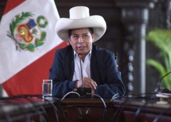 Pedro Castillo se reúne con partidos políticos del Perú