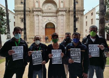 Adelante Andalucía apoya a los trabajadores de mantenimiento de ascensores en huelga desde hace un mes