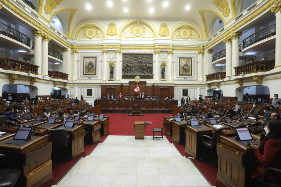 El Congreso peruano debate hoy la moción de destitución contra Pedro Castillo
