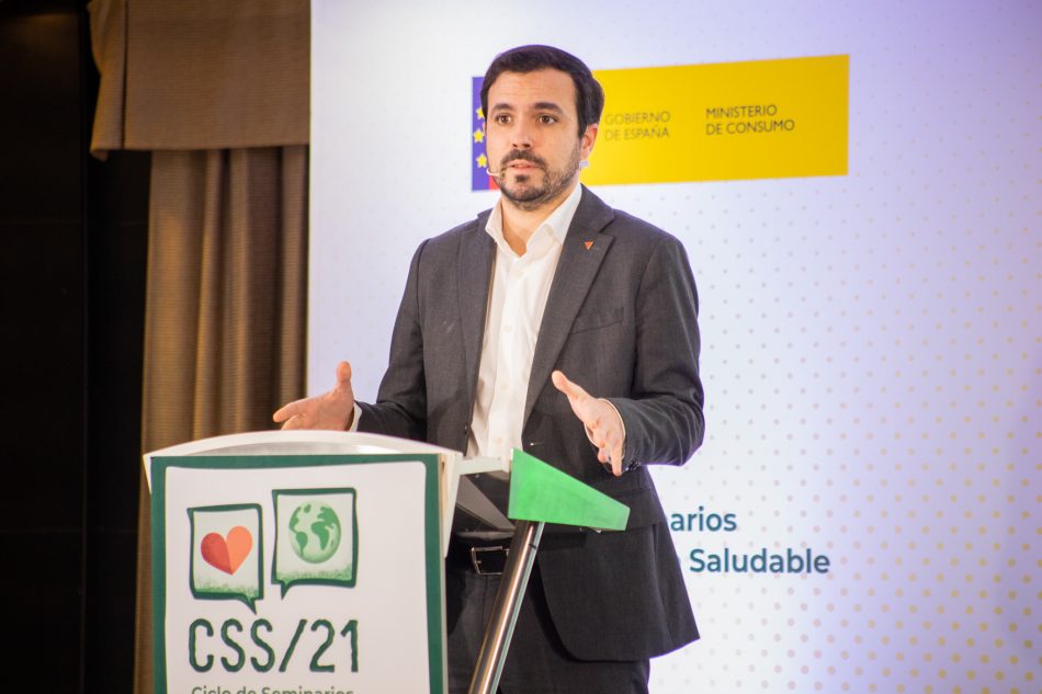 Garzón: “Restringir la publicidad de alimentos y bebidas no saludables es una acción política basada en la evidencia científica”