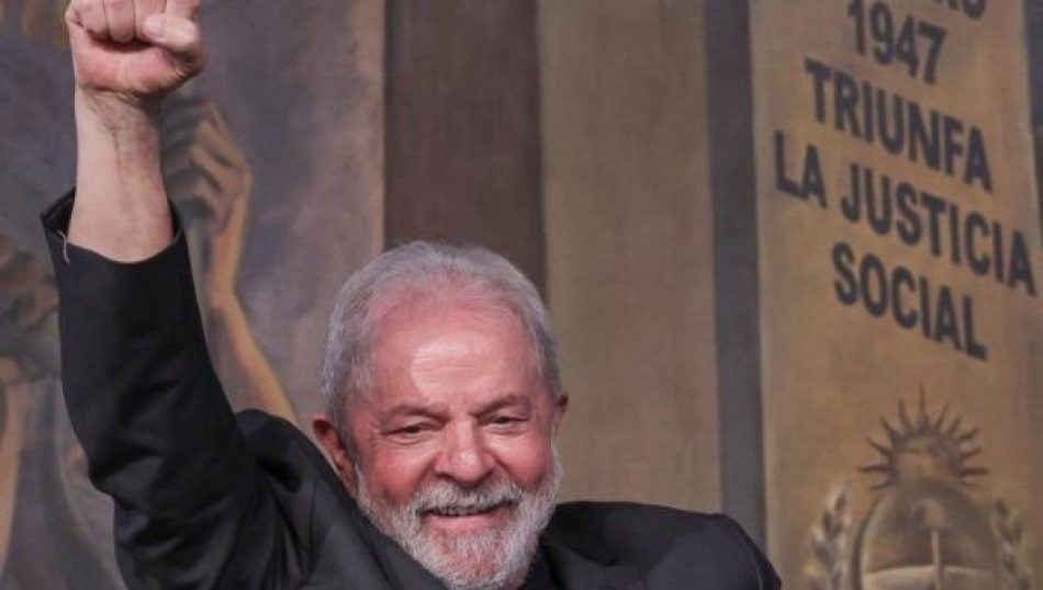 Lula da Silva ganaría la presidencia de Brasil en primera vuelta
