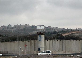 Palestinas incrementan protestas en cárceles israelíes por represión