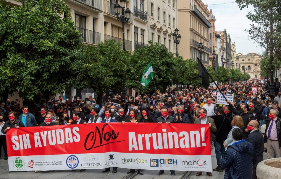 ‘Andaluces Levantaos’ pide que la Junta de Andalucía ayude a los hosteleros por las pérdidas que provocaron las «necesarias restricciones”