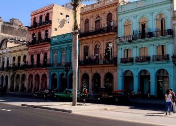EE.UU. sanciona a Airbnb por aceptar huéspedes en Cuba