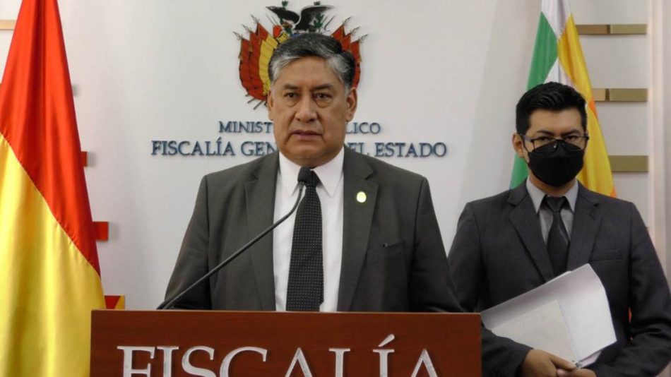 Fiscalía de Bolivia pide 10 años de prisión para dos exministros de gobierno de facto