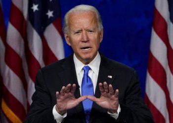 Biden dialogará con senadores demócratas para impulsar ley del voto