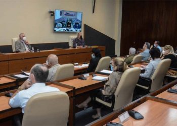 Cuba refuerza atención primaria en salud ante repunte de COVID-19
