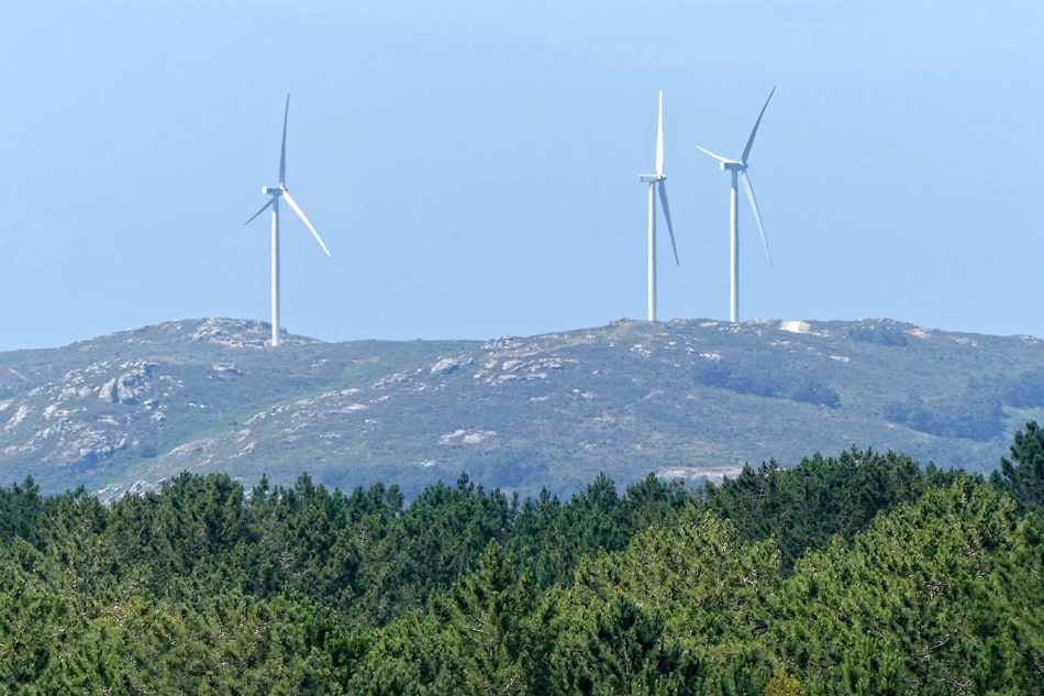 Bombazo judicial contra la política energética del PP de Feijóo: El TSXG anula la autorización de la Xunta para repotenciar el parque eólico de Corme