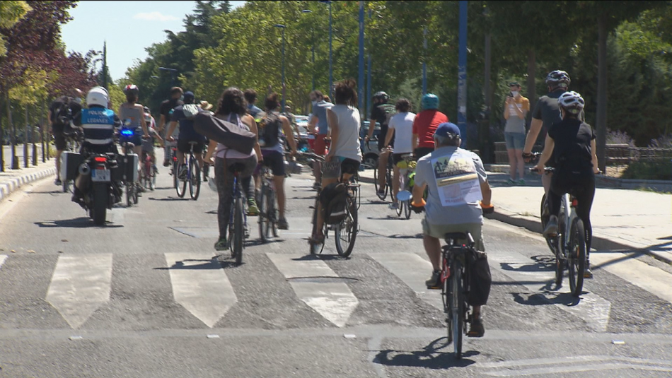 Nueva marcha ciclista en Leganés para reclamar carriles bici seguros, separados y protegidos