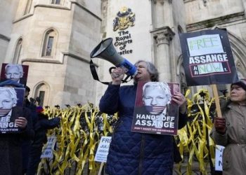 Justicia británica autoriza a Julian Assange apelar su extradición a EE.UU.