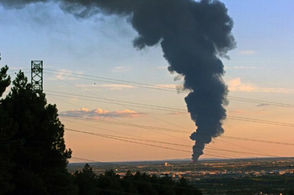 La empresa RMD será juzgada por la Audiencia Provincial del León por el incendio de neumáticos de 2015