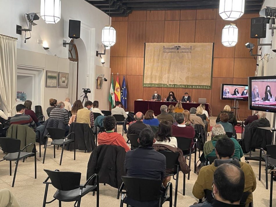 Adelante Andalucía presenta el informe ‘Empresas europeas y vulneración del Derecho Internacional en el Sáhara Occidental’