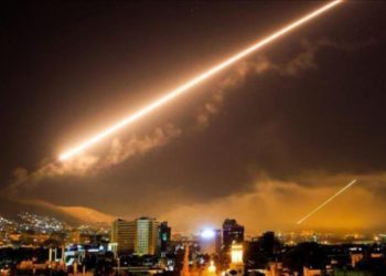 Defensa antiaérea de Siria repele ataque con misiles a Damasco