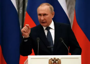 Putin: «Hay amenaza de que Kiev empiece a reconquistar Crimea y la OTAN participe en ello»