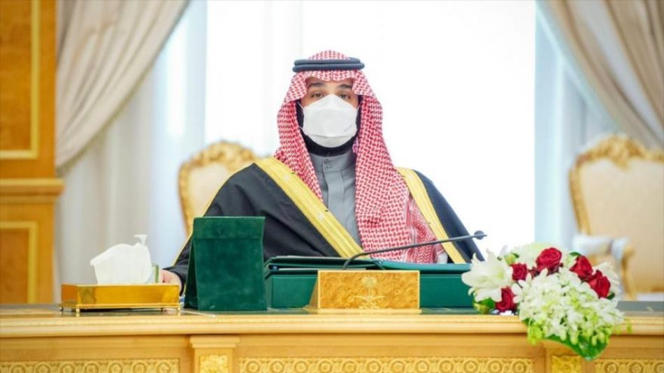 Príncipe heredero saudí sobrevive a intento de asesinato
