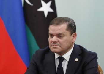Primer ministro libio sobrevive a un intento de asesinato