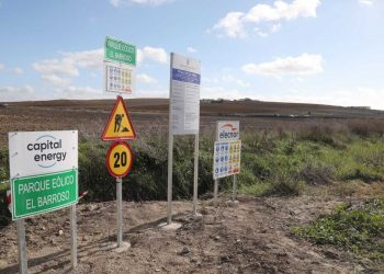 Toni Valero (Unidas Podemos) cuestiona la legalidad del proyecto del Parque Eólico El Barroso y urge a la Junta a paralizarlo