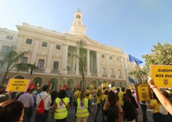 El personal en abuso de temporalidad del Ayuntamiento de Cádiz, convocado a una concentración el próximo viernes