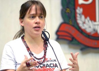 “Te vamos a cortar la cabeza”: bolsonaristas amenazan a diputada de la oposición brasileña