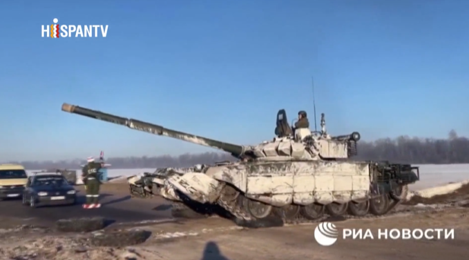 Rusia repliega parte de tropas desplegadas en frontera con Ucrania