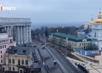 Explosiones y sirenas de alerta se escuchan en Ucrania