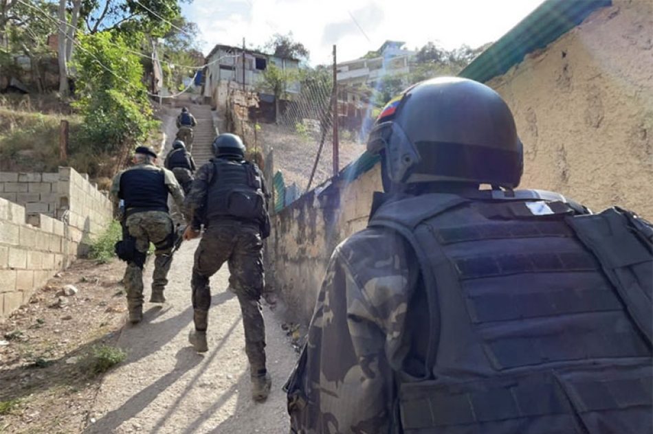 Continúan operativos contra paramilitares y criminales en Venezuela