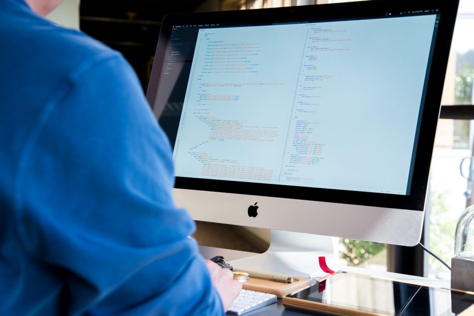 Aprende a programar en la universidad del futuro