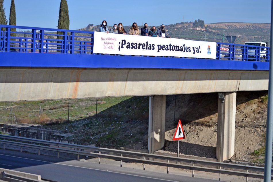 El Ayuntamiento de Peligros exige al Gobierno central que habilite pasos peatonales sobre la A-44 entre la localidad y Albolote