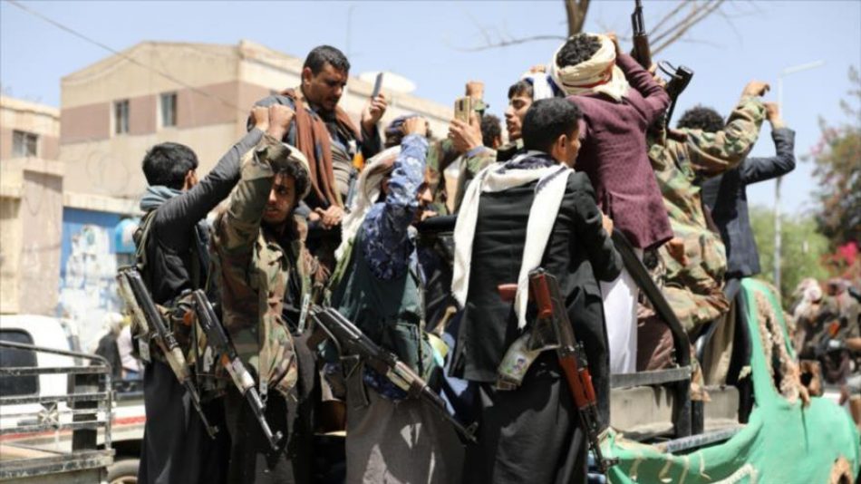 Aliados de Riad abandonan su coalición y se unen al Ejército yemení