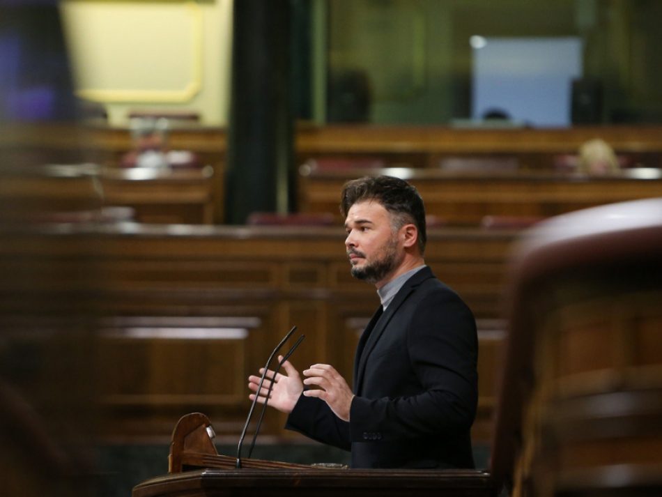 Rufián, a Sánchez: «Per què reconeix el dret d’Ucraïna a existir davant de Rússia i no el del Sàhara a existir davant del Marroc?»