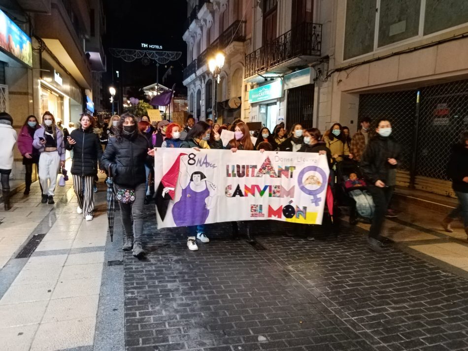 CGT junto al movimiento feminista ha vuelto a las calles el 8M