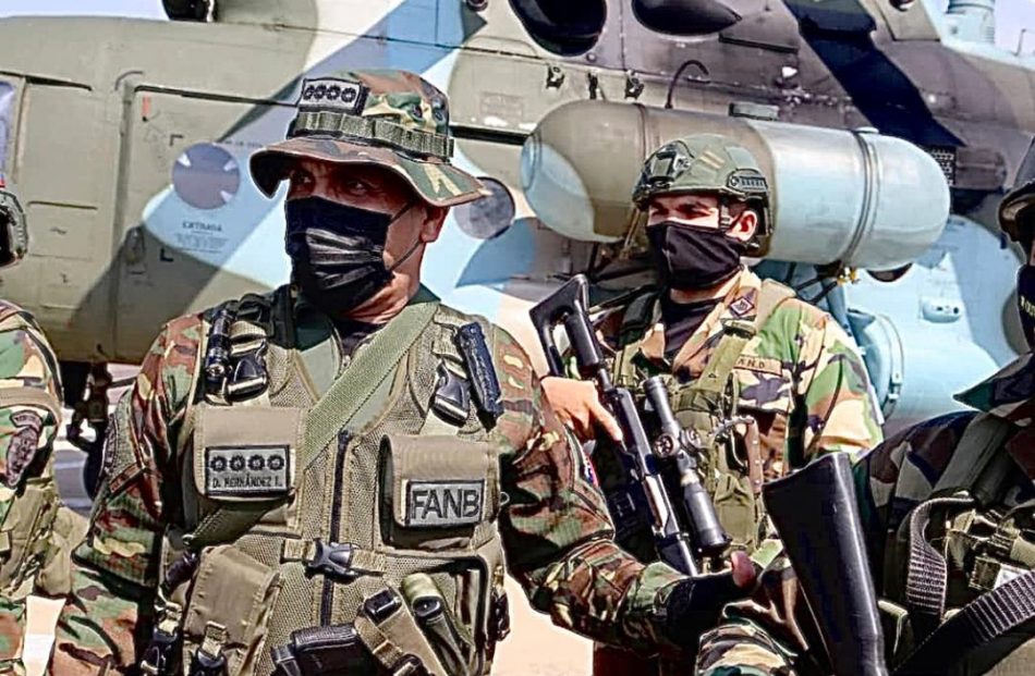 Fuerza Armada venezolana mantiene despliegue en frontera con Colombia