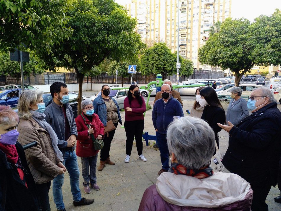 IU Sevilla exige al gobierno que atienda las demandas del barrio de El Plantinar en materia de limpieza, movilidad, ruidos e inversiones de EMASESA