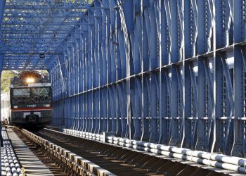 Unidas Podemos presenta unha PNL para a implantación de servizos ferroviarios de proximidade en Galicia