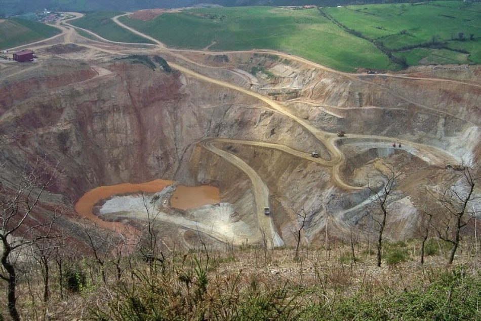 Verdes EQUO desvela los impactos de la mina de oro de Salave