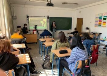 CGT enseñanza Málaga continúa impulsando charlas-talleres contra las casas de apuestas