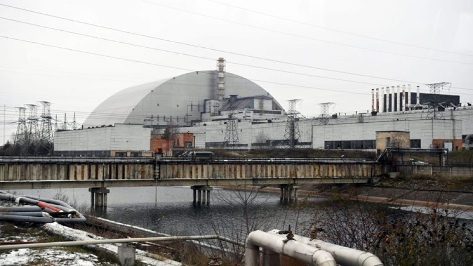 Ucrania anuncia la retirada de las fuerzas rusas del sitio nuclear de Chernobyl