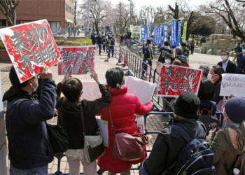 La «Exposición sobre la no libertad de expresión» desata una fuerte polémica en Tokio