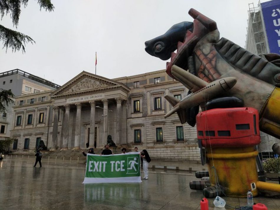 La sociedad civil se planta ante los combustibles fósiles