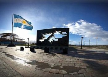 Argentina recuerda a los caídos en la guerra de Malvinas en el 40 aniversario de su inicio