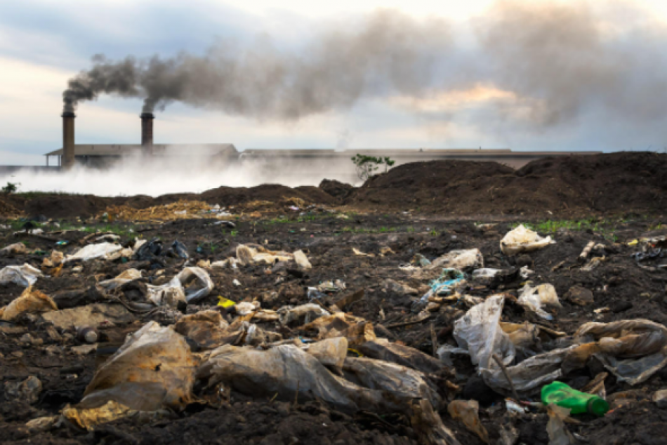Ecologistas en Acción propone prohibir la importación de residuos para enterramiento en suelo español