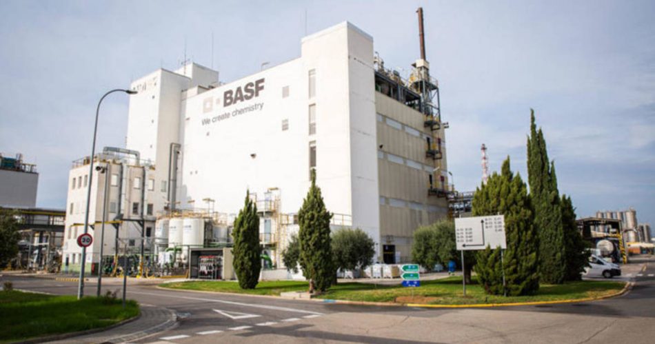 Mobilitzacions a BASF pel desbloqueig del pacte d’empresa