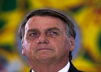Presidente Bolsonaro indulta a diputado condenado por el STF